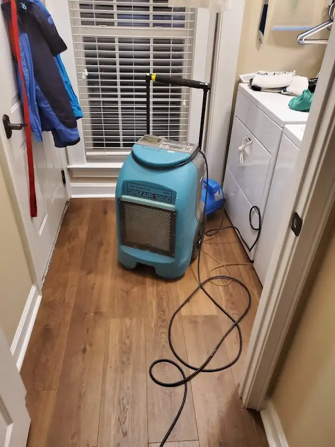 Commercial dehumidifier deployed for Crawl Space Restoration in Algonquin